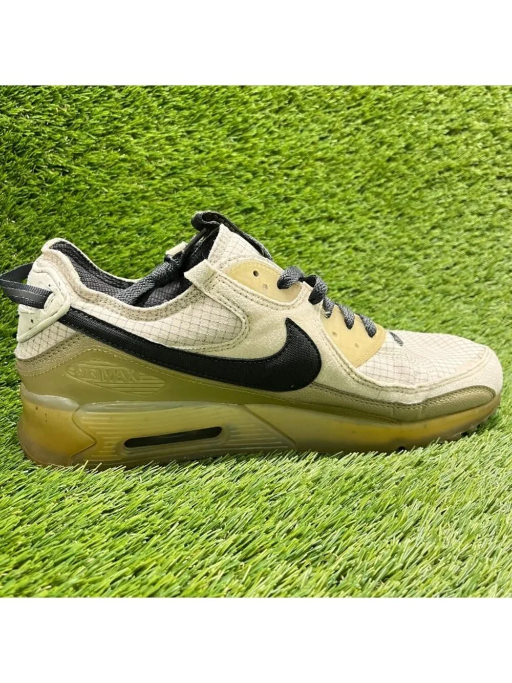 Nike Air Max Terrascape 90 Mens Size 11.5 Beige Athletic Running Shoes Sneakers